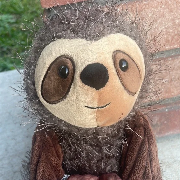 Scentsy - Susie the sloth scentsy buddy - Picture 5 of 6